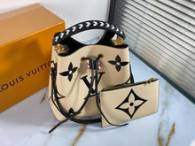 Load image into Gallery viewer, Louis Vuitton Crafty NeoNoe MM Bag