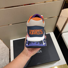 Load image into Gallery viewer, Versace Trigreca Sneakers