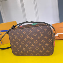 Load image into Gallery viewer, Louis Vuitton NeoNoe MM Bag