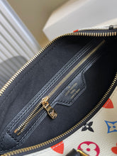 Load image into Gallery viewer, Louis Vuitton Game On Speedy Bandouliere 25 Bag