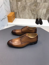 Load image into Gallery viewer, Louis Vuitton Shoe