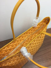 Load image into Gallery viewer, Goyard Artois MM Bag
