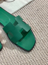 Load image into Gallery viewer, Hermes Oran Sandal