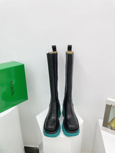 Load image into Gallery viewer, Bottega Veneta Flash Boots