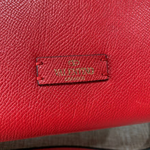 Load image into Gallery viewer, Valentino Garavani Small Vsling Grainy Calfskin Bag