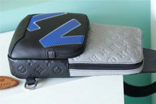 Load image into Gallery viewer, Louis Vuitton Avenue Sling Bag