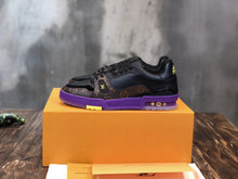 Load image into Gallery viewer, Louis Vuitton Trainer Sneaker