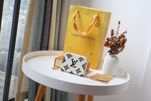 Load image into Gallery viewer, Louis Vuitton Zippy Coin Purse