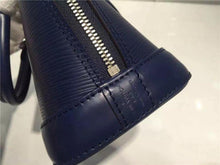 Load image into Gallery viewer, Louis Vuitton Alma BB bag - LUXURY KLOZETT