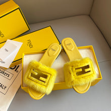 Load image into Gallery viewer, Fendi Signature Slides