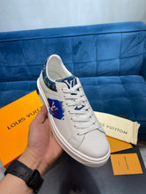 Load image into Gallery viewer, Louis Vuitton Time Out Sneakers