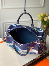 Load image into Gallery viewer, Louis Vuitton Escale Speedy Bandouliere 30 - LUXURY KLOZETT