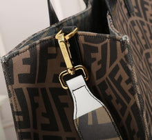 Load image into Gallery viewer, Fendi Shopper Bag