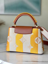Load image into Gallery viewer, Louis Vuitton Capucines BB Bag