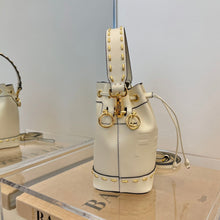 Load image into Gallery viewer, Fendi Mon Tresor Mini Bag