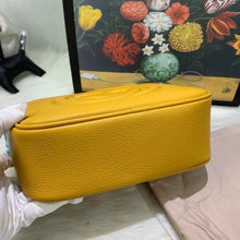 Load image into Gallery viewer, Gucci Small Soho Disco Bag - LUXURY KLOZETT