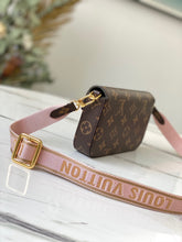 Load image into Gallery viewer, Louis Vuitton Felicie Strap & Go Bag