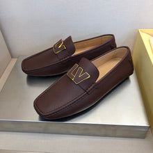 Load image into Gallery viewer, Louis Vuitton Mocassin Loafer