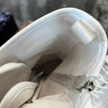 Load image into Gallery viewer, Christian Dior Rise Boots