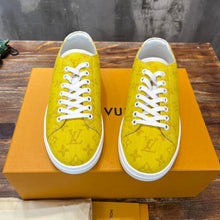 Load image into Gallery viewer, Louis Vuitton Resort Sneakers