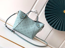 Load image into Gallery viewer, Louis Vuitton Hina PM Bag - LUXURY KLOZETT