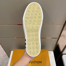 Load image into Gallery viewer, Louis Vuitton Ollie  Sneakers