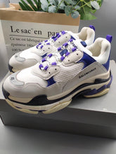 Load image into Gallery viewer, Balenciaga Triple S Sneaker - LUXURY KLOZETT