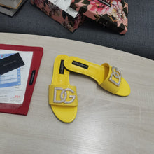 Load image into Gallery viewer, Dolce & Gabbana Calfskin Slides with DG logo