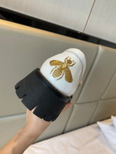 Load image into Gallery viewer, Gucci Women Lug Sole Horsebit Loafer