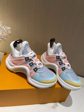 Load image into Gallery viewer, Louis Vuitton Archlight Sneaker