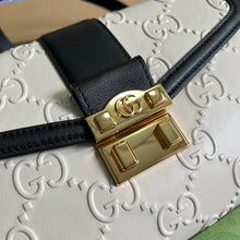 Load image into Gallery viewer, Gucci GG Medium Shoulder Bag