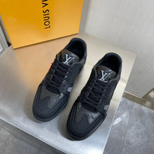 Load image into Gallery viewer, Louis Vuitton Trainer Sneakers