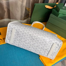 Load image into Gallery viewer, Goyard Hardy PM Bag