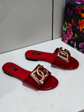 Load image into Gallery viewer, Dolce & Gabbana Polished Calfskin Sliders with DG logo