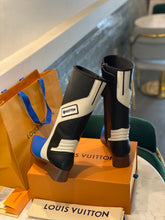 Load image into Gallery viewer, Louis Vuitton Flags High Boot