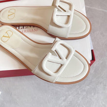 Load image into Gallery viewer, Valentino Vlogo Signature Flat Calfskin Slide - LUXURY KLOZETT