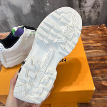 Load image into Gallery viewer, Louis Vuitton Millenium Sneakers