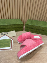 Load image into Gallery viewer, Gucci GG Platform Sandal