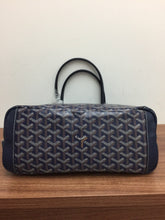 Load image into Gallery viewer, Goyard Artois MM Bag