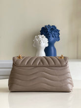 Load image into Gallery viewer, Louis Vuitton New Wave Chain Bag