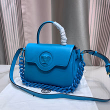 Load image into Gallery viewer, Versace La Medusa Medium Bag