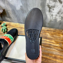 Load image into Gallery viewer, Gucci Ace Sneakers