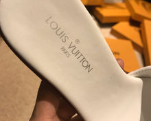 Load image into Gallery viewer, Louis Vuitton Lock It Mule