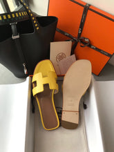Load image into Gallery viewer, Hermes Oran Sandals