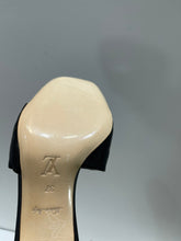 Load image into Gallery viewer, Louis Vuitton Revival Mule
