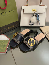 Load image into Gallery viewer, Gucci GG Sandal
