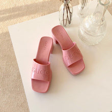 Load image into Gallery viewer, Gucci Rubber Slide Sandal - LUXURY KLOZETT