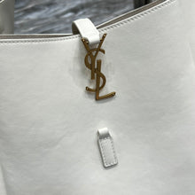 Load image into Gallery viewer, YSL LE 5 À 7 SOFT SMALL HOBO BAG IN SMOOTH LEATHER