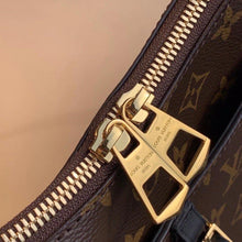 Load image into Gallery viewer, Louis Vuitton Odeon MM Bag - LUXURY KLOZETT