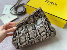 Load image into Gallery viewer, Fendi First Medium Bag
